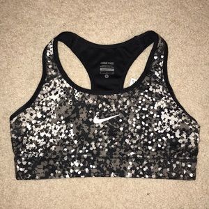 Nike patterned sports bra